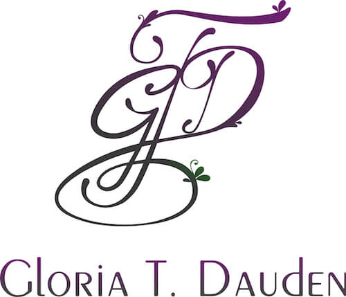 Proceso de creación del logotipo de Gloria T Dauden